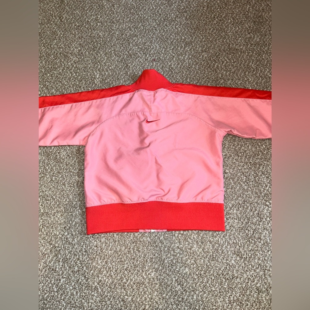 Girls Nike Jacket - Picture 6 of 6